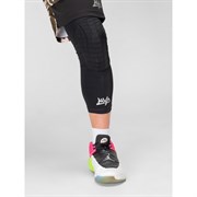 MVP Protective Knee Band Long Stripes Компрессионный наколенник с защитой